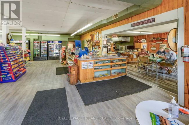 288 King St S, Home with 0 bedrooms, 0 bathrooms and null parking in Highgate ON | Image 15