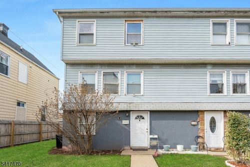 13 Allen St, Passaic, NJ, 07055-6921 | Card Image