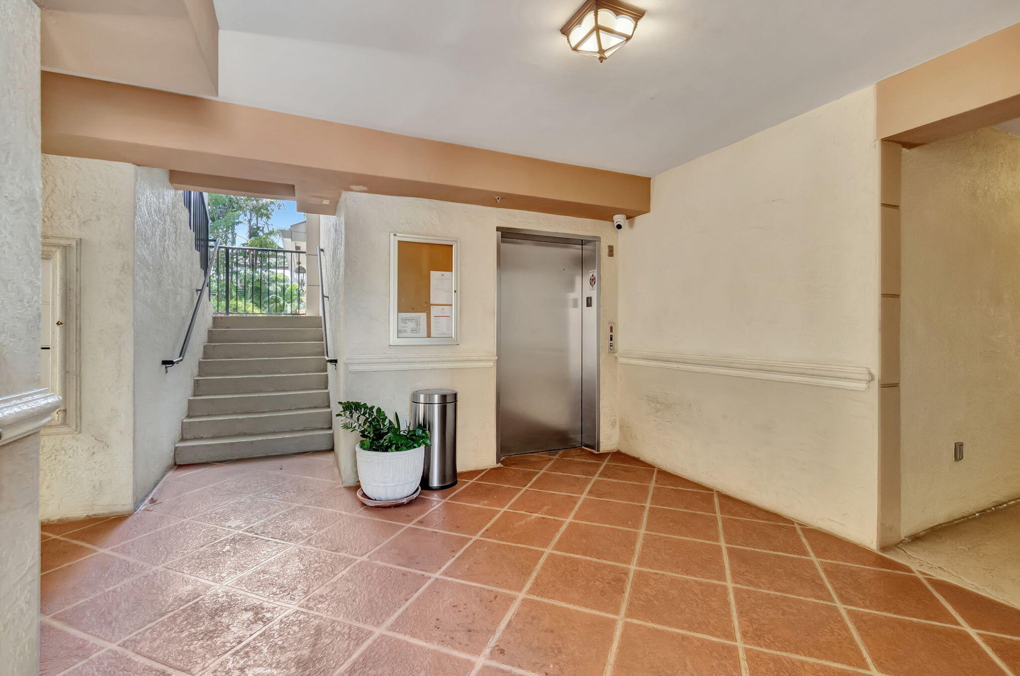 Residential Lease in Boynton Beach 4