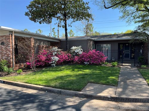 o4-2124 E 60th Ct, Tulsa, OK, 74105-7017 | Card Image