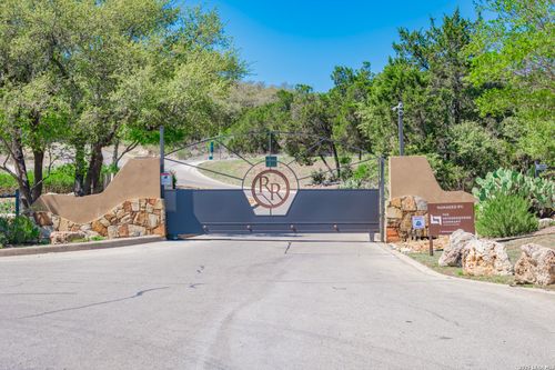 27407 Sunset Loop, San Antonio, TX, 78266-3900 | Card Image