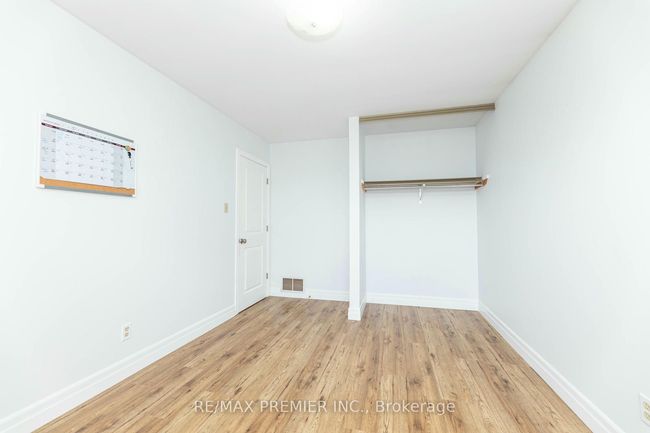 43 - 21a Thistle Down Blvd, Condo with 3 bedrooms, 3 bathrooms and 1 parking in Toronto ON | Image 34