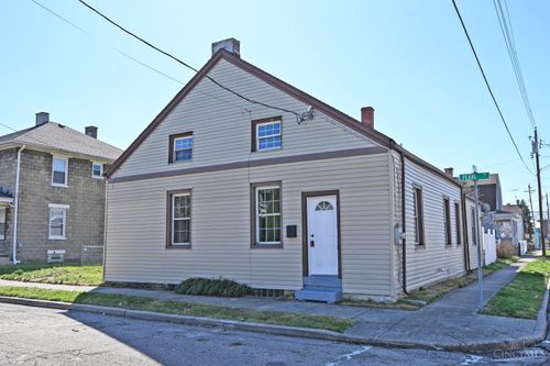 435 Pearl St, Reading, OH, 45215-3142 | Card Image