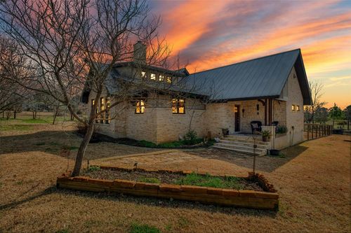 128 Bridle Ct, Bastrop, TX, 78602-5070 | Card Image