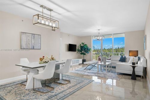 apt-701-14951 Royal Oaks Ln, North Miami, FL, 33181-2476 | Card Image