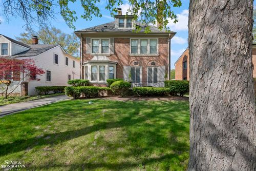 fl-2nd-371 Neff Rd, Grosse Pointe, MI, 48230-1644 | Card Image