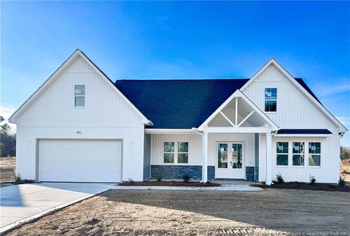 9826 Rockfish Rd, Raeford, NC, 28376-6727 | Card Image