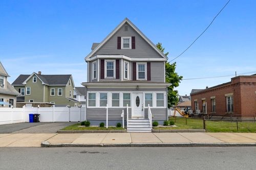 145 Oliver St, Malden, MA, 02148-4607 | Card Image
