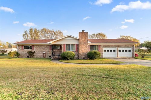2580 Reeves Street, Gadsden, AL, 35903 | Card Image
