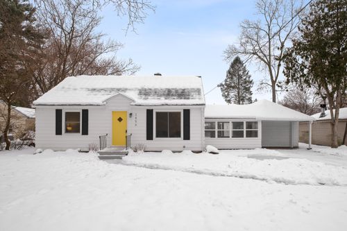 2856 Cheney Ave, Grand Rapids, MI, 49505-3310 | Card Image