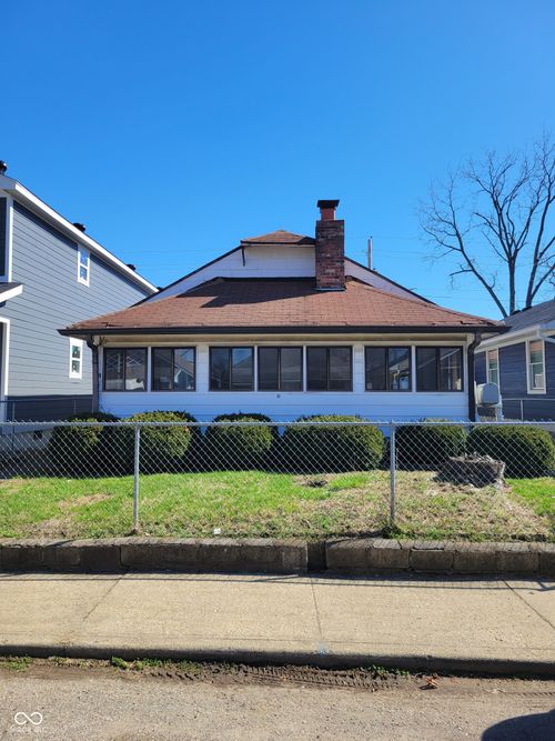 1735 Thaddeus St, Indianapolis, IN, 46203-4011 | Card Image
