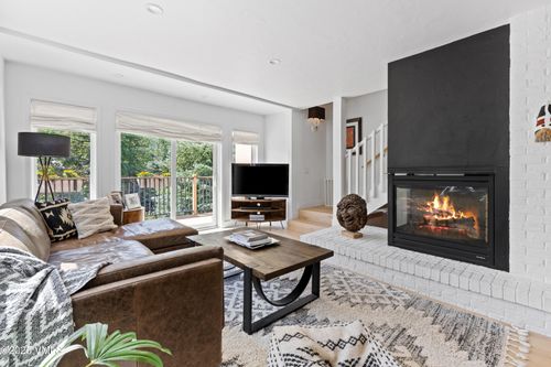 a-1151 Casolar Del Norte Dr, Vail, CO, 81657-4940 | Card Image
