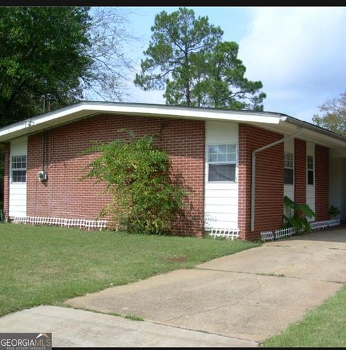 1980 S Riverview Cir, Albany, GA, 31705-1117 | Card Image