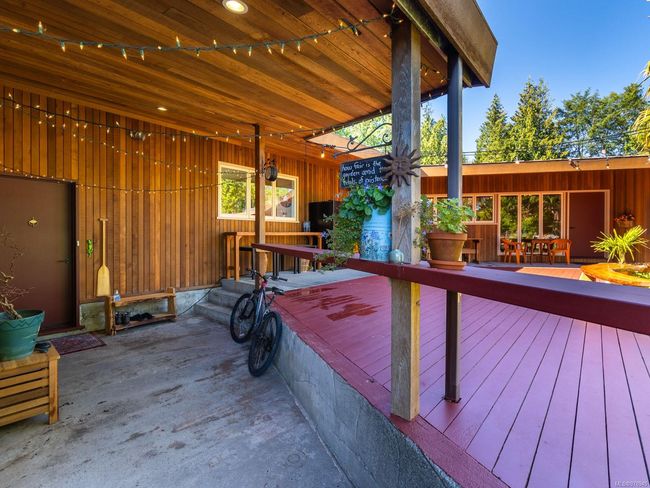 410 17 Th Ave, House other with 4 bedrooms, 5 bathrooms and 4 parking in Sointula BC | Image 14