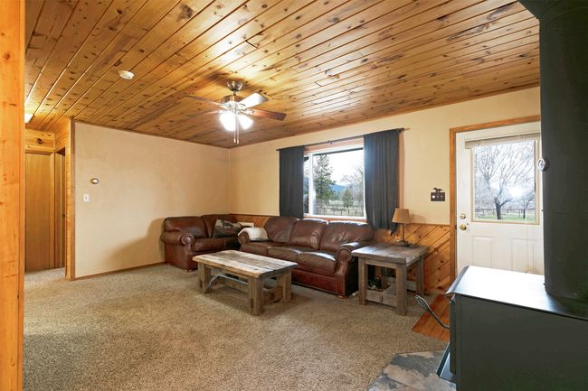 81 Rockland Ln, House other with 3 bedrooms, 2 bathrooms and null parking in Victor MT | Image 13