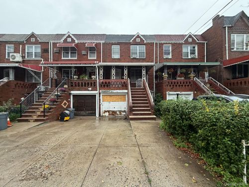 826 E 51st Street, New York, NY, 11203 | Card Image