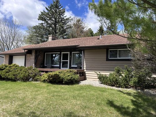 1426 Beverly Lane, West Bend, WI, 53090 | Card Image