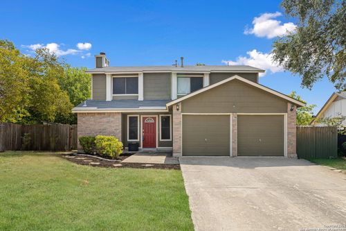 829 Garden Meadow Dr, Universal City, TX, 78148-3727 | Card Image