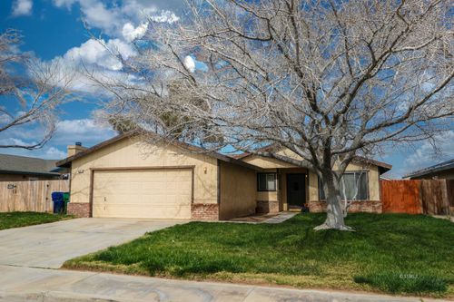 216 Cardigan Ave, Ridgecrest, CA, 93555 | Card Image