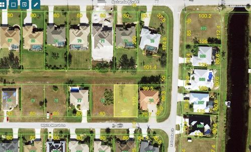 3 White Marsh Ln, ROTONDA WEST, FL, 33947-2180 | Card Image