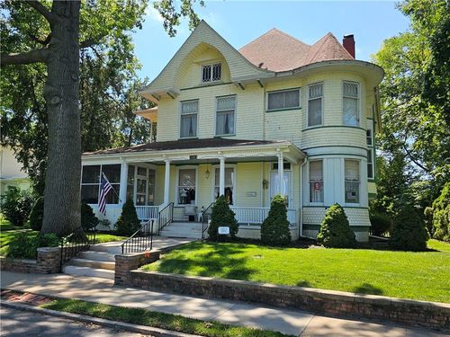 409 N Esplanade St, Leavenworth, KS, 66048-2026 | Card Image