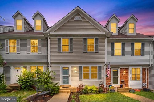 227 Finchingfield Ct, STERLING, VA, 20165-6470 | Card Image