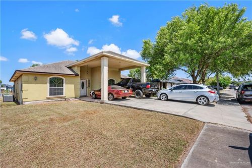 806 Daffodil, Los Fresnos, TX, 78566-3524 | Card Image
