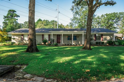 601 Kay Dr, Longview, TX, 75601-6024 | Card Image