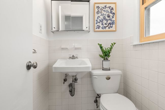 25 Summer St, House other with 4 bedrooms, 3 bathrooms and 6 parking in Nahant MA | Image 20