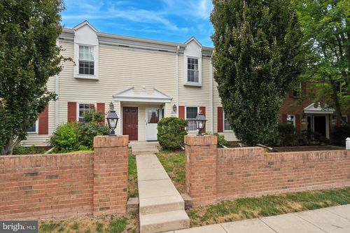 907 Stockton Ct, LANSDALE, PA, 19446-4360 | Card Image
