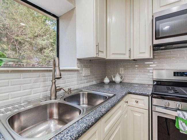 12328 Thompkins Dr, House other with 3 bedrooms, 3 bathrooms and 3 parking in Austin TX | Image 11