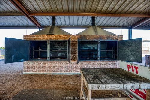 9232 Slovacek Rd, Somerville, TX, 77879 | Card Image