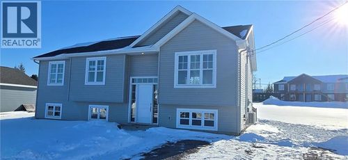 10 Leandre St, Memramcook, NB, E4K0B9 | Card Image