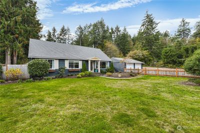 8702 100th Street Sw, House other with 4 bedrooms, 1 bathrooms and 2 parking in Lakewood WA | Image 2