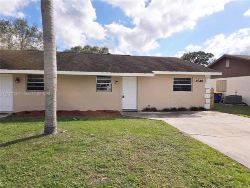 4548 Se Salvatori Rd, Stuart, FL, 34997-8235 | Card Image