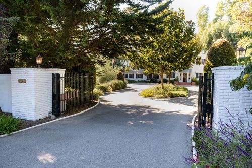 4241 Mariposa Dr, Santa Barbara, CA, 93110-2439 | Card Image