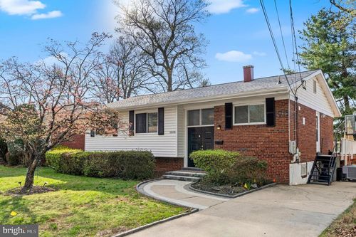 1012 Loxford Ter, SILVER SPRING, MD, 20901-1127 | Card Image
