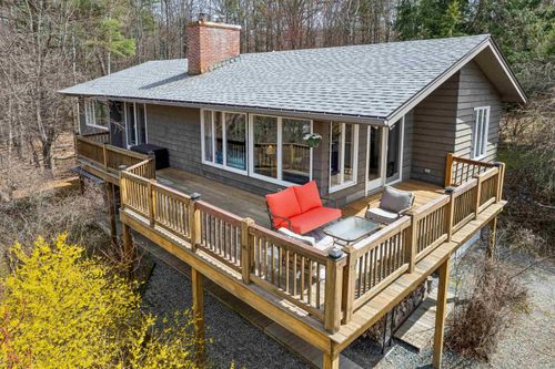 48 Westview Lane, Lebanon, NH, 03766 | Card Image