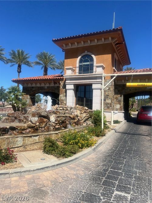 4 Rue Du Ville Way, Henderson, NV, 89011-2200 | Card Image