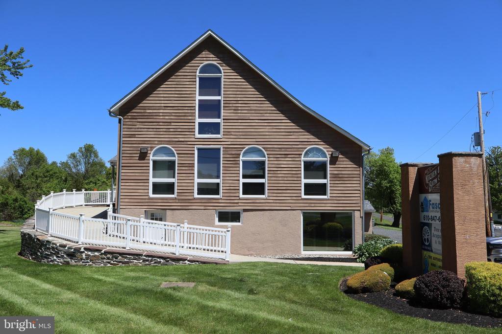 Commercial Lease in OTTSVILLE 3