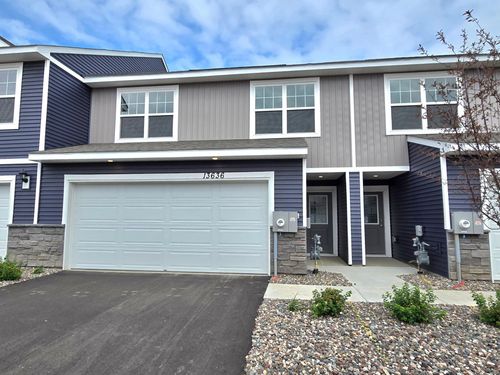 13636 Kaylemore Trl, Rosemount, MN, 55068-2851 | Card Image