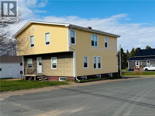 3764 Rue Principale, Tracadie-Sheila, NB, E1X1E3 | Card Image