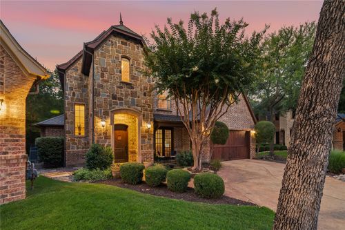 3469 N Riley Pl, Hurst, TX, 76054-1914 | Card Image
