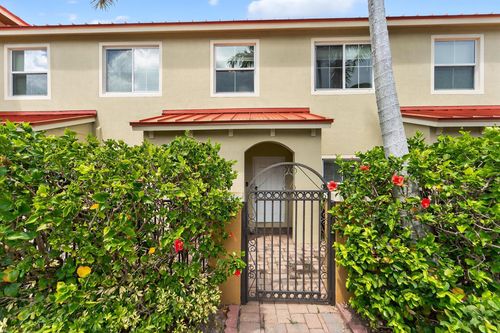 163 Monterey Bay Dr, Boynton Beach, FL, 33426-8438 | Card Image