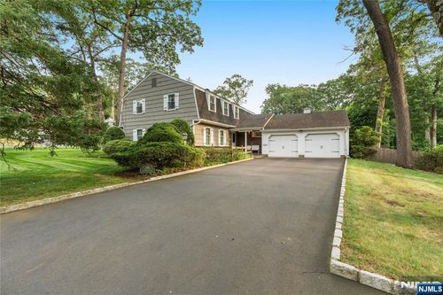 191 Wierimus Ln, Hillsdale, NJ, 07642-1117 | Card Image