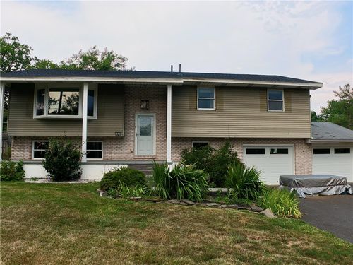 2834 Center St, Bethlehem, PA, 18017-3763 | Card Image