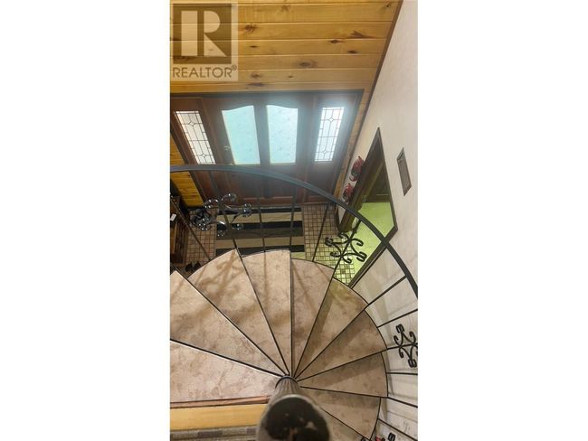 5110 Vance Rd, House other with 3 bedrooms, 3 bathrooms and 2 parking in Canyon BC | Image 18