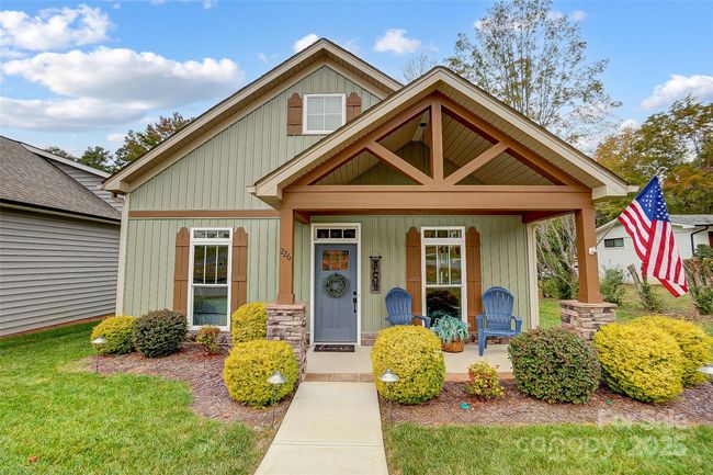 226 Hickory St, House other with 3 bedrooms, 3 bathrooms and null parking in Locust NC | Image 11