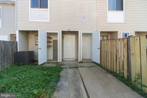 3126 Heathcote Rd, WALDORF, MD, 20602-2532 | Card Image