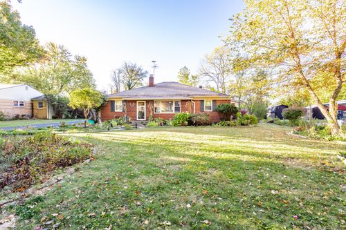 3711 E 57th St, Indianapolis, IN, 46220-5401 | Card Image